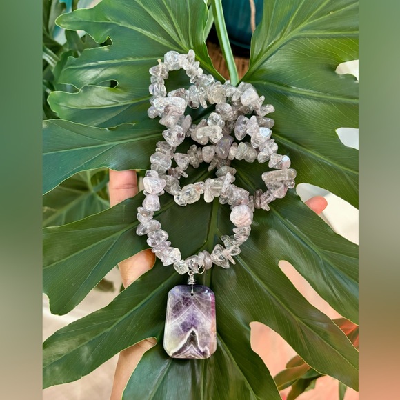 Jewelry - Amethyst & Chevron Amethyst necklace